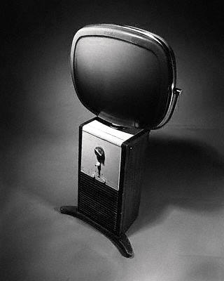 UNA TELE PARA EL LOKA